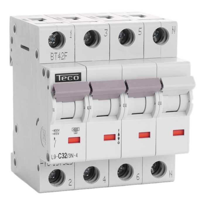 DISJONCTEUR TC 3P+N 32A 4,5KA COURBE C DISJONCTEUR TC 3P+N 32A 4,5KA COURBE C